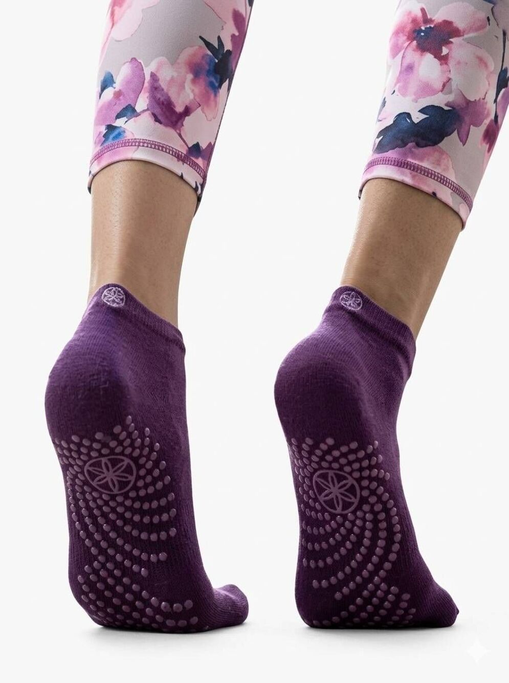 🔹️NWT Gaiam Purple Grippy Yoga Barre Grippy Socks 2 Pairs One Size